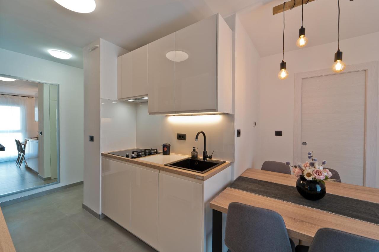 Malemi Apartment Пула Экстерьер фото
