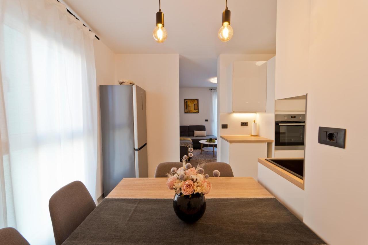 Malemi Apartment Пула Экстерьер фото
