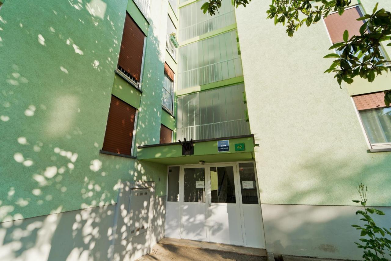 Malemi Apartment Пула Экстерьер фото